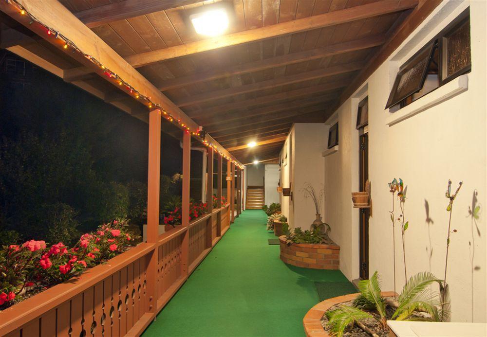 Swiss Chalet Lodge Motel Paihia Exterior foto