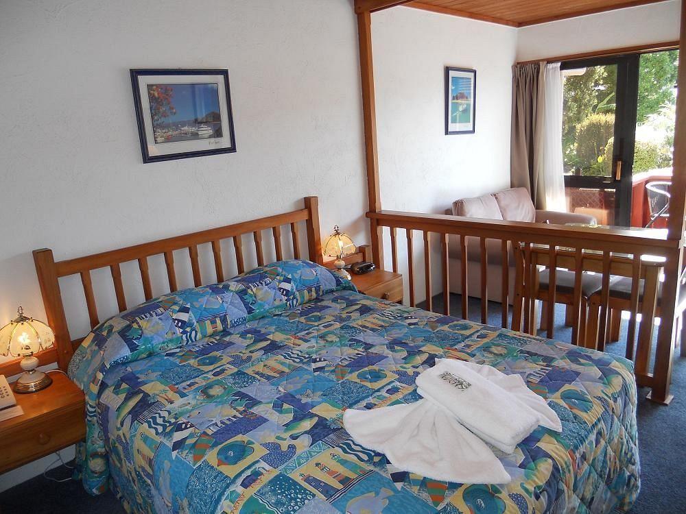 Swiss Chalet Lodge Motel Paihia Exterior foto