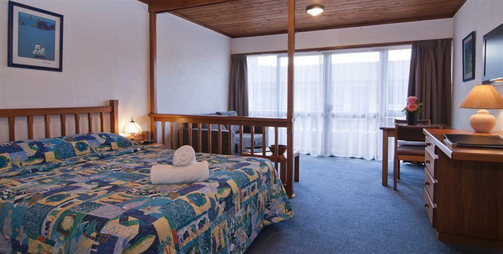 Swiss Chalet Lodge Motel Paihia Exterior foto
